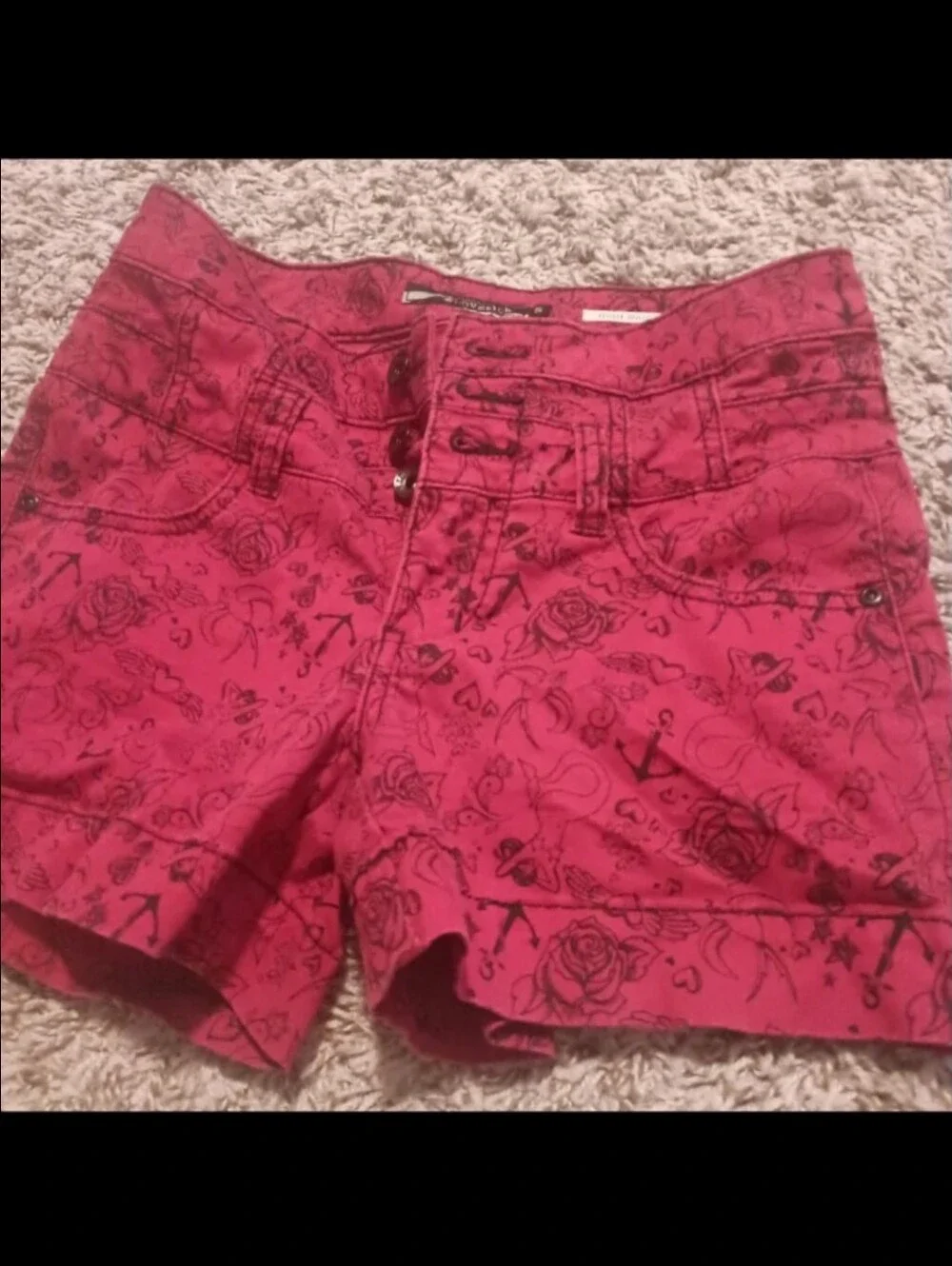 LOVEsick Red Pin-Up High-Waisted Shorts A pair of red high-waisted shorts with a